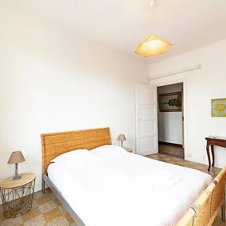 Lazur édouard Vii - à 300 M Des Plages Appartement